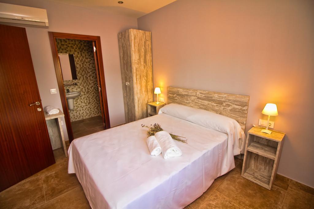 Casa Codeta Pension La Almunia de San Juan Buitenkant foto